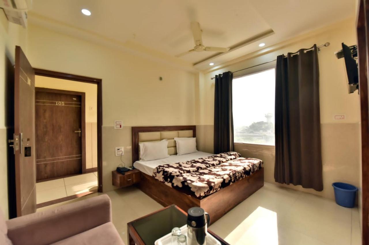 Royal Inn Jammu Luaran gambar