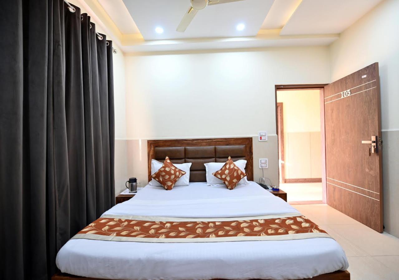 Royal Inn Jammu Luaran gambar