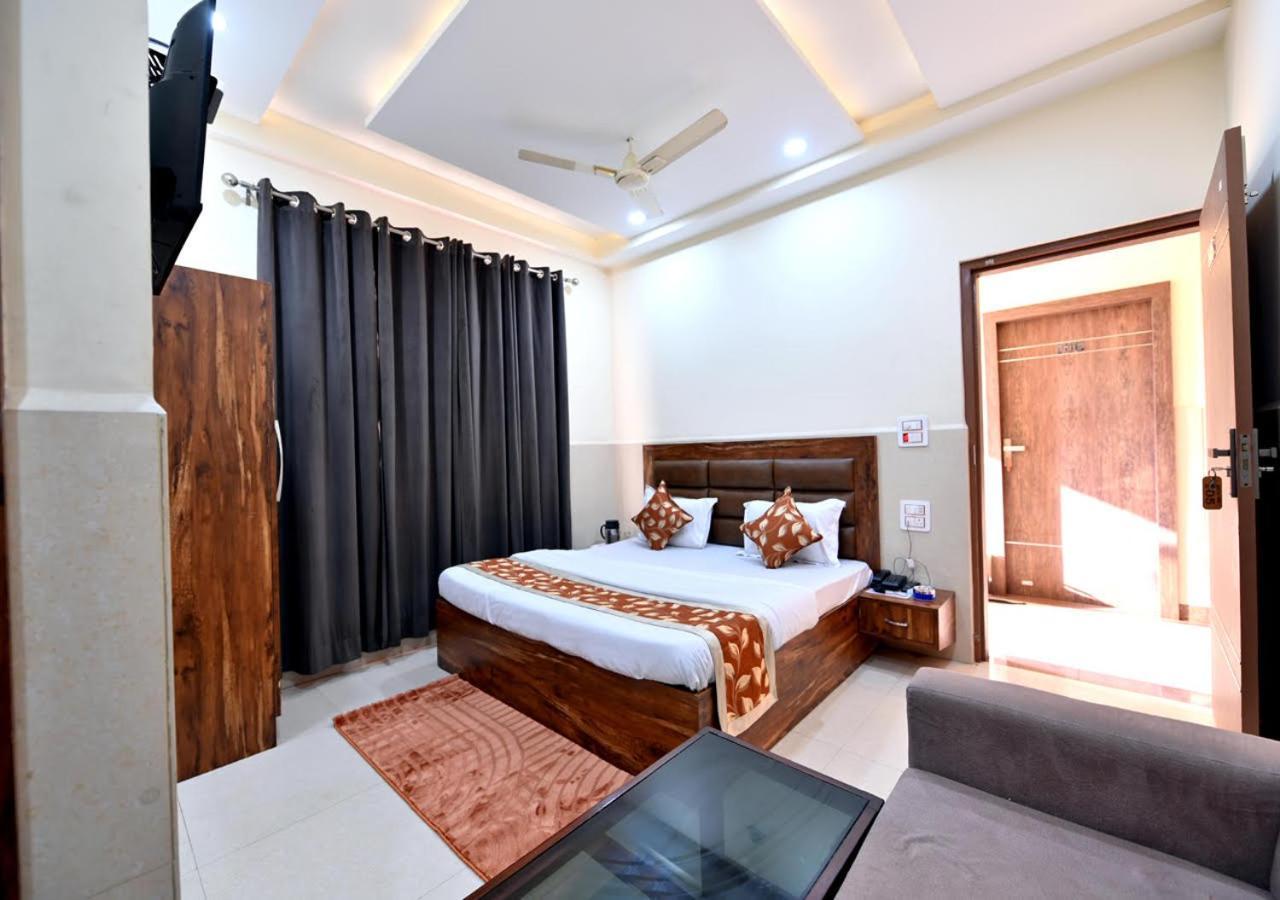 Royal Inn Jammu Luaran gambar
